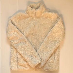 Uniqlo Fuzzy Zip Up